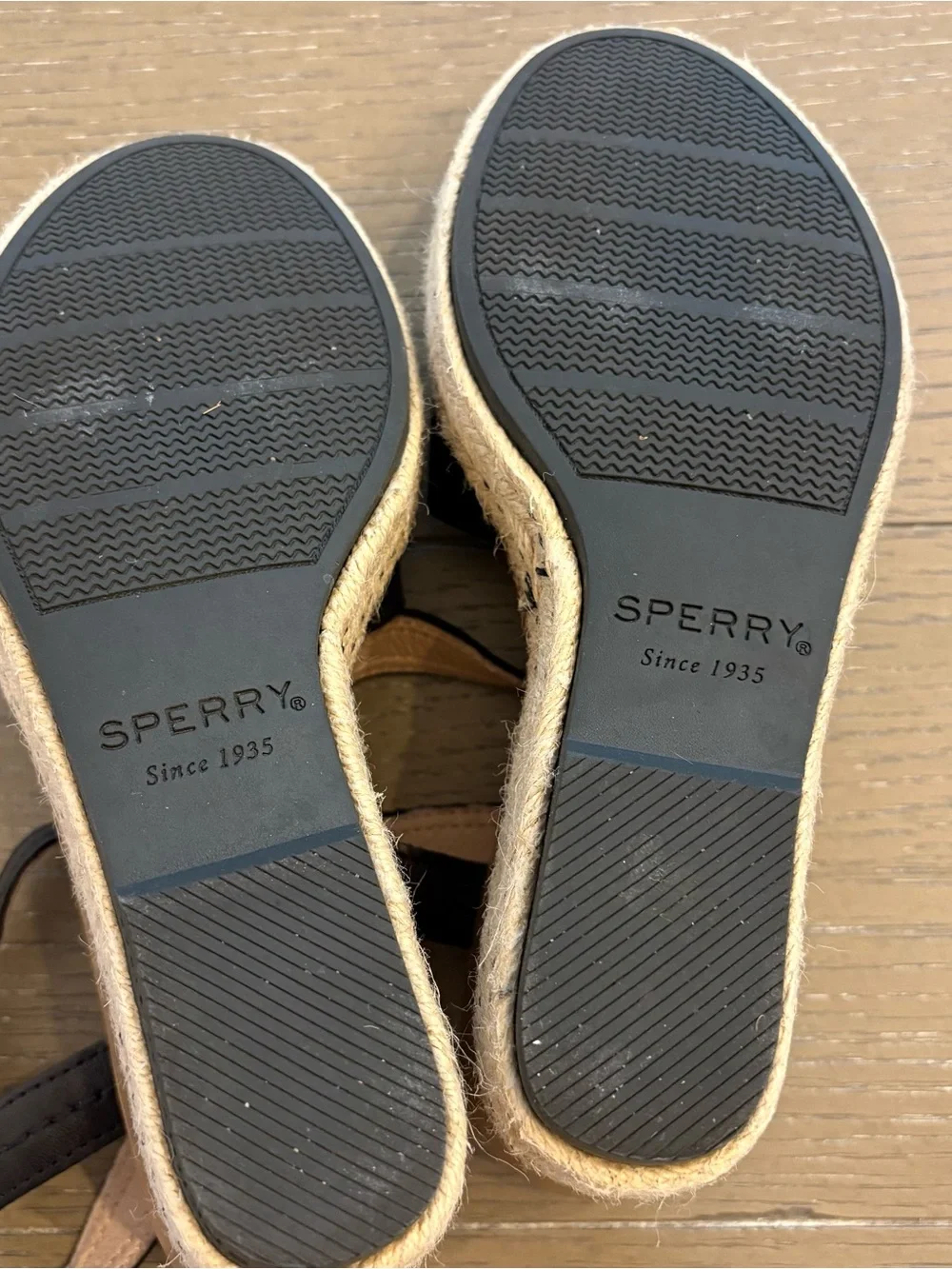 Sperry size stylish